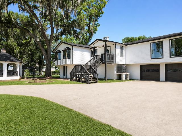 House for rent in Damon, Texas