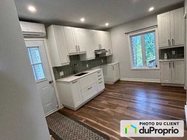 Apartment for rent in Saint-Hubert, Longueuil