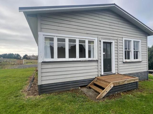 House for rent in Awhitu, Oroua County