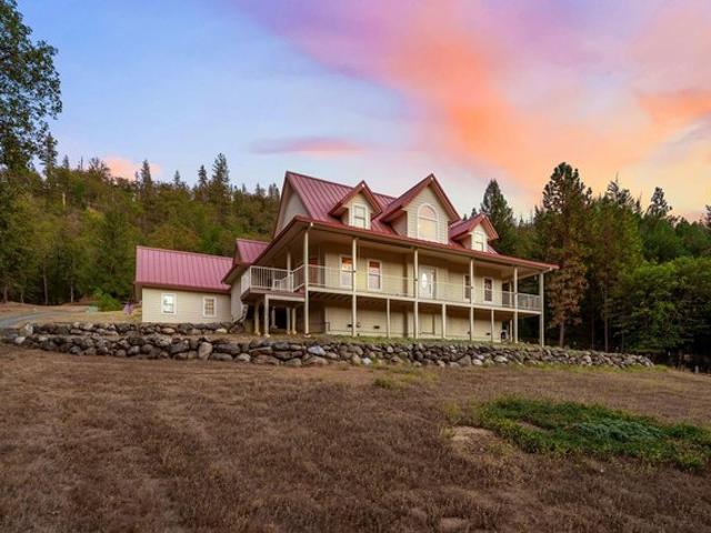 House for sale in Lewiston, Trinity County