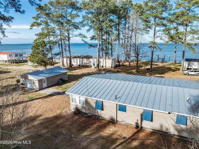 House for sale in Aurora, North Carolina