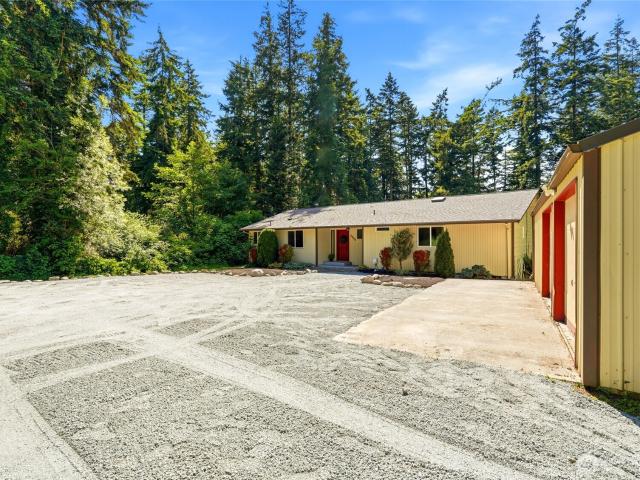 House for sale in Oak Harbor, Washington