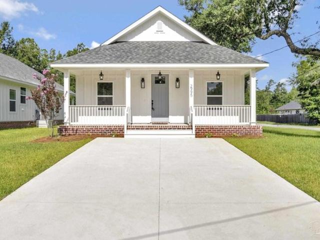 House for sale in Milton, Florida