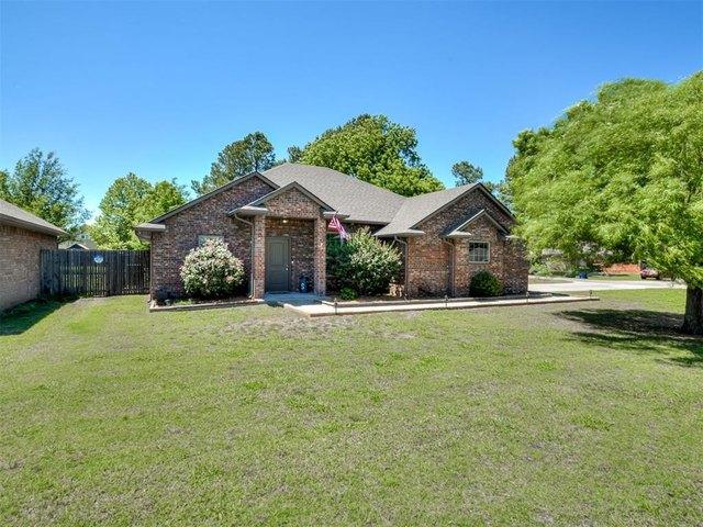 House for sale in Choctaw, Oklahoma