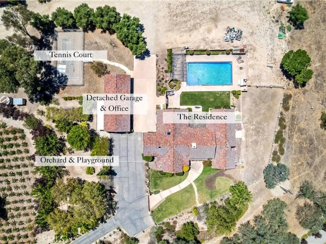 Commercial for sale in San Miguel, California