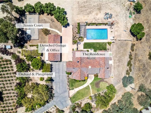 House for sale in San Miguel, California