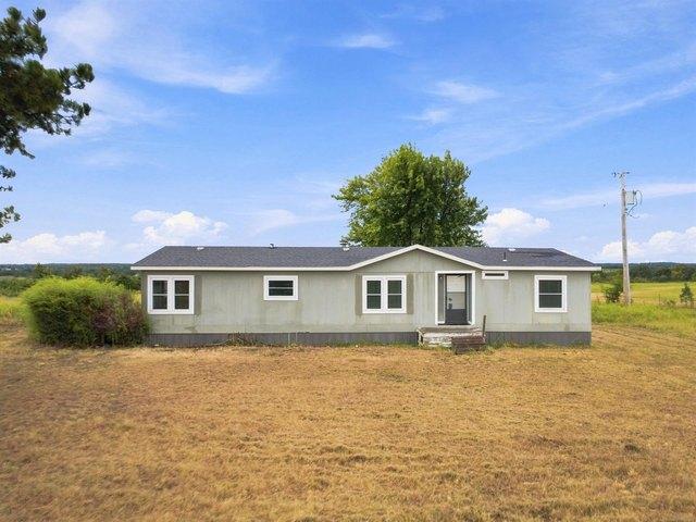 Farm for sale in Henryetta, Oklahoma