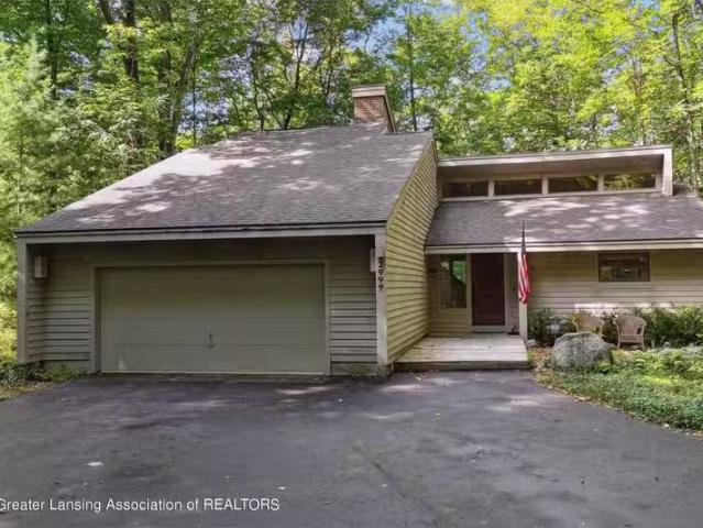 House for sale in Traverse City