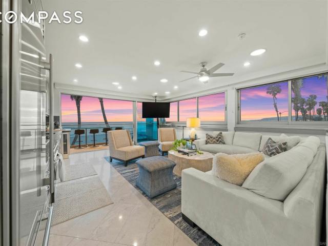 Townhouse for sale in San Diego