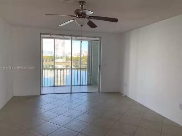 Apartment for rent in Aventura, Florida