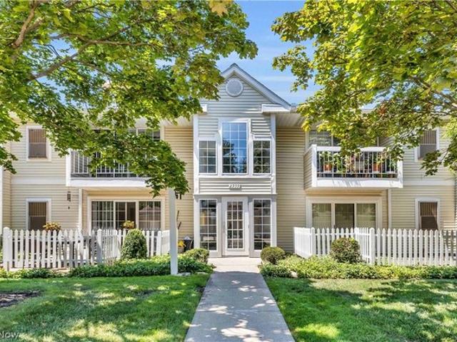 Condo for sale in Westlake, Cuyahoga County