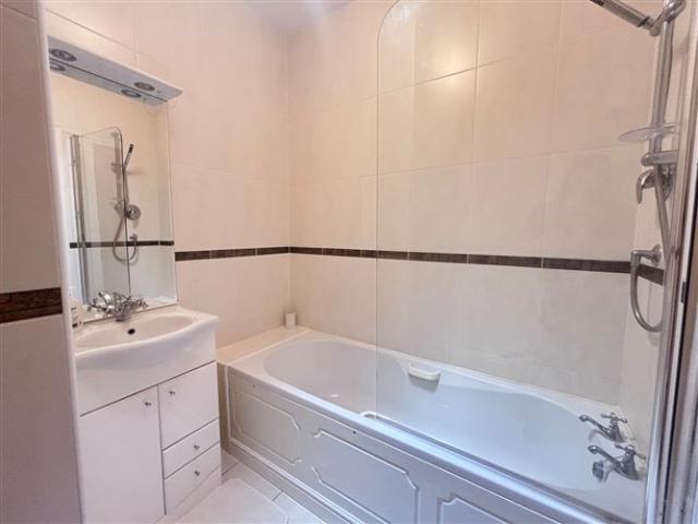 Terraced House for sale in Mayo, Connacht
