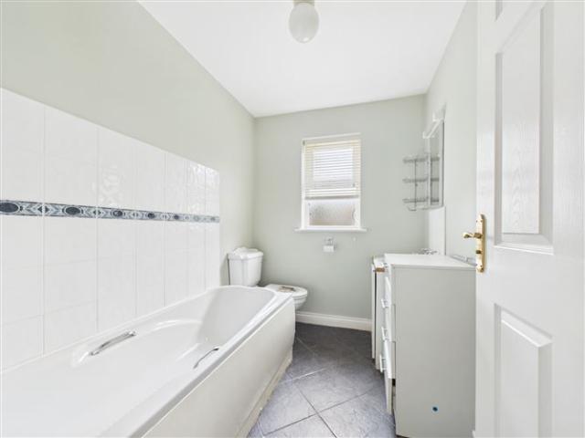 Detached House for sale in Portlaoise, North Tipperary