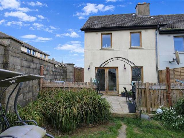 Terraced House for sale in Loch Garman, North Tipperary