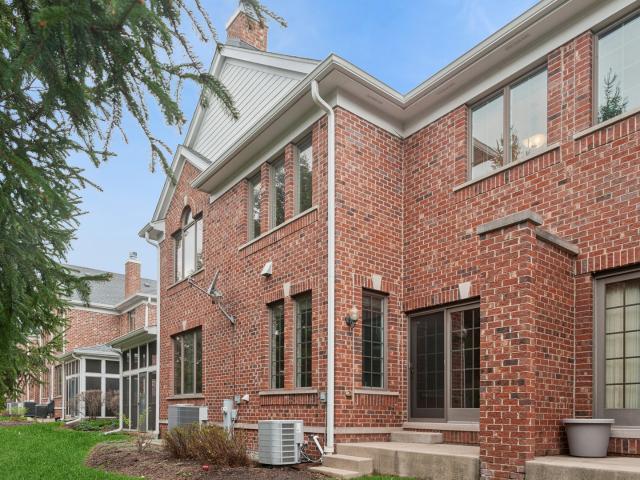 Townhouse for sale in Hoffman Estates, Illinois