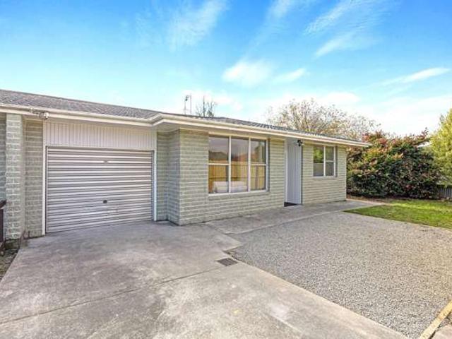 Apartment for sale in Shirley, Canterbury