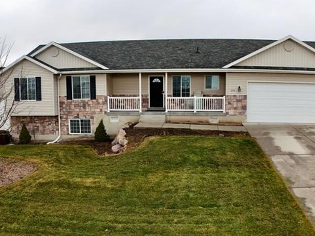 House for sale in Cache, Utah