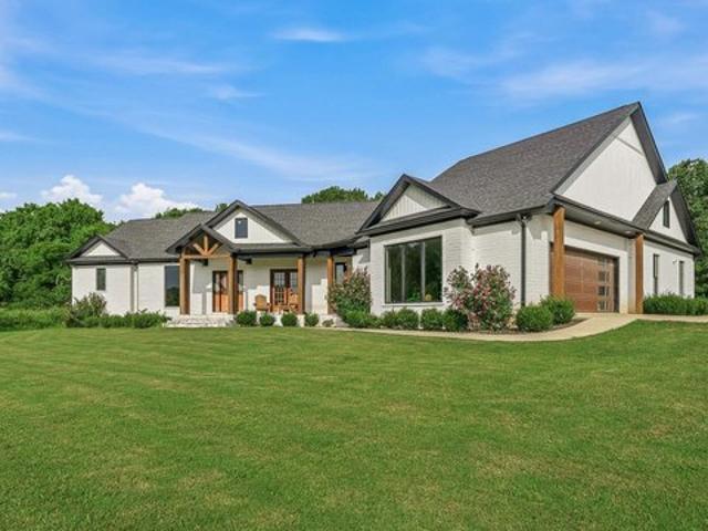 House for sale in Ark
