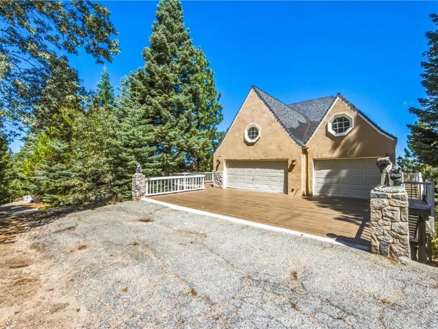 House for sale in Cedar Glen, California