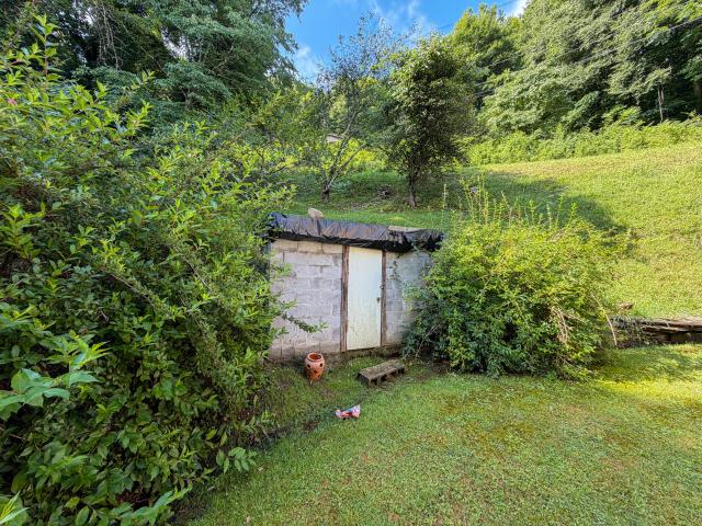 House for sale in Pineville, Kentucky