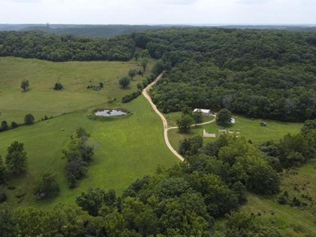 Farm for sale in Oldfield, Missouri