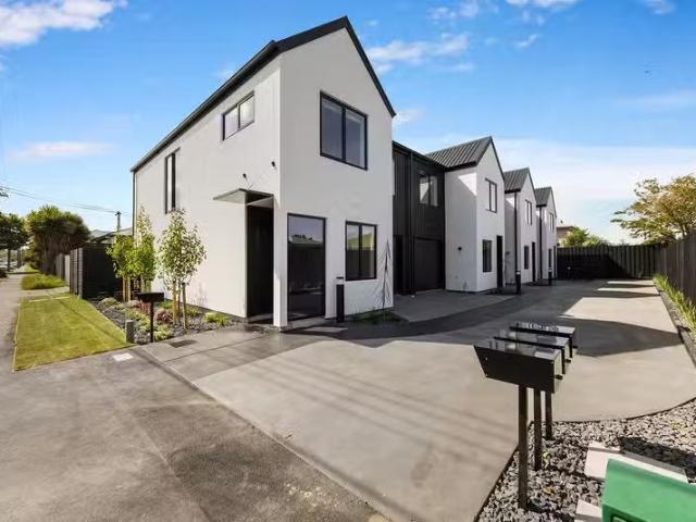 House for sale in Heathcote, Canterbury