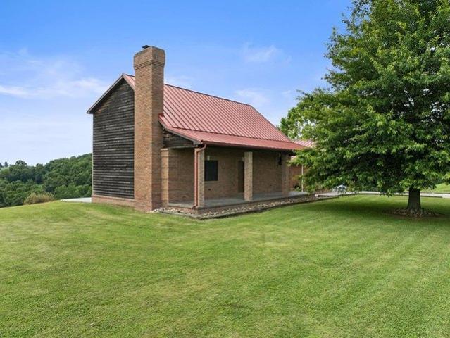 House for sale in Wheeling, West Virginia