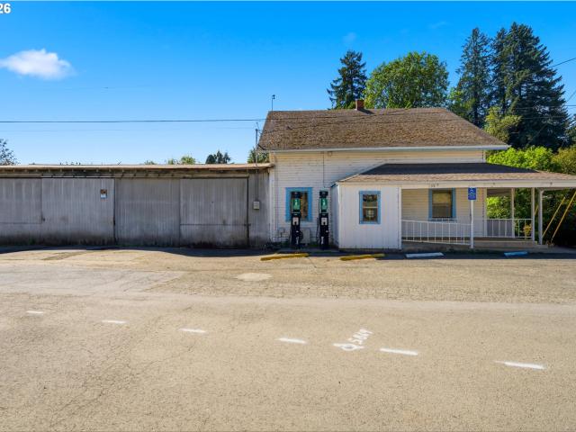 House for sale in Falls City, Polk County