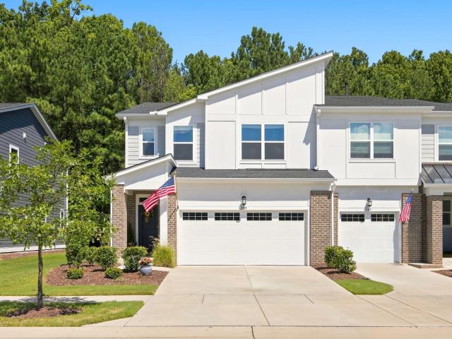 Townhouse for sale in Chatham, North Carolina