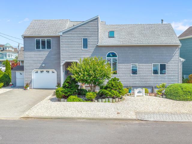 House for sale in Normandy Beach, New Jersey