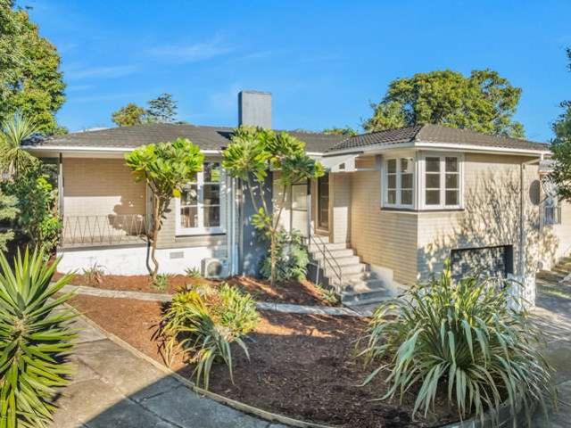 House for sale in Balmoral