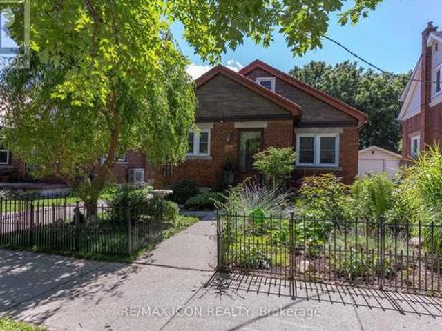 House for sale in Kitchener, Ontario