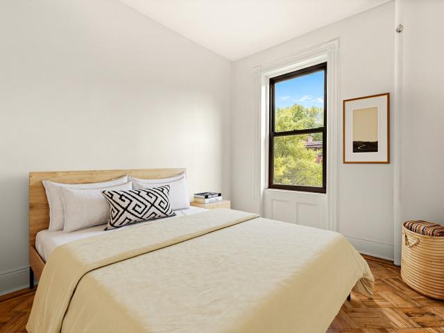 Condo for sale in Arverne, New York