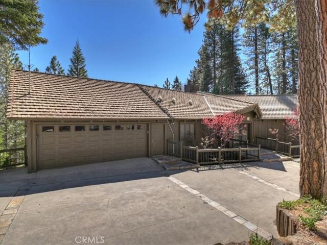 House for sale in Blue Jay, California