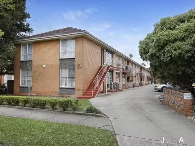 House for rent in Williamstown, Victoria