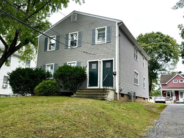Duplex for rent in Fairfield, Connecticut