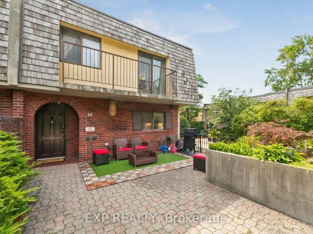 Condo for sale in Mississauga, Ontario