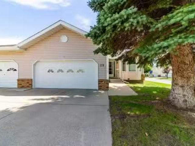 Condo for sale in Lethbridge, Alberta