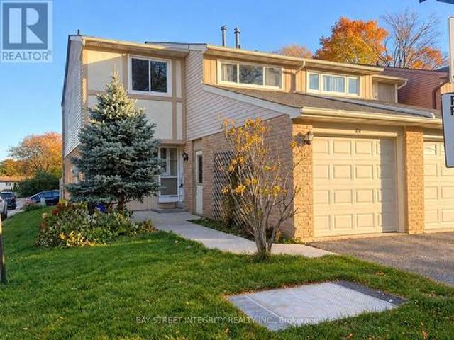 Condo for sale in Oakville, Golden Horseshoe