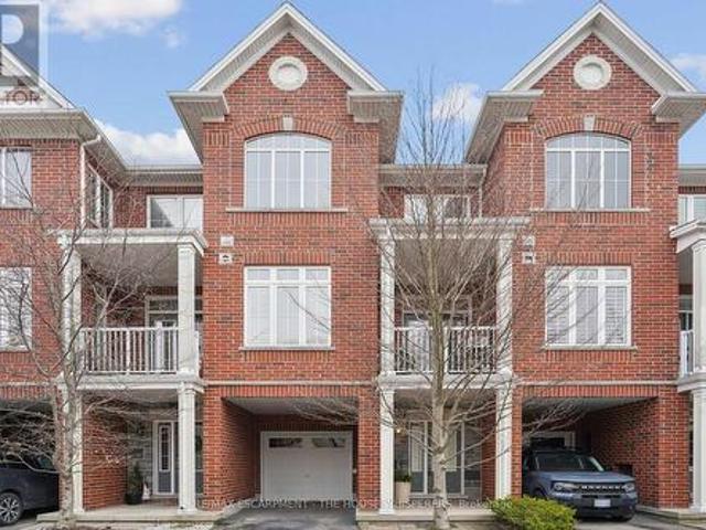 House for sale in Burlington, Ontario