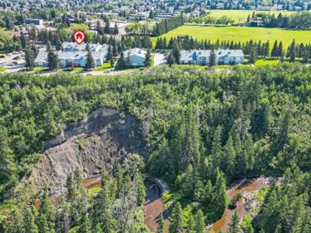Condo for sale in Wedgewood, Alberta