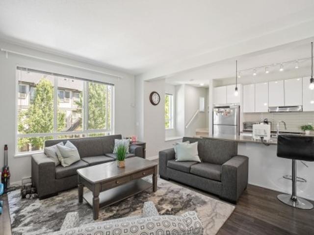 Townhouse for sale in Westerleigh, Abbotsford