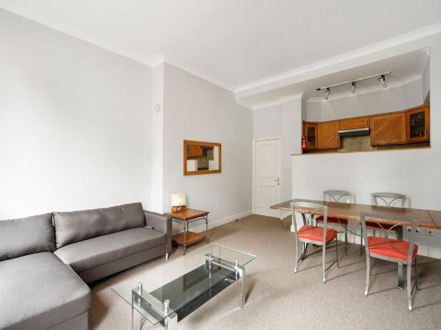 Apartment for rent in Royal Borough of Kensington and Chelsea, Greater London