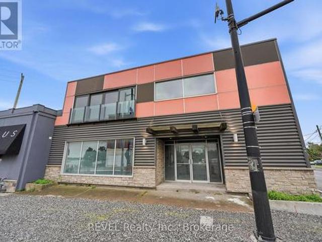 Commercial for rent in Niagara, Ontario