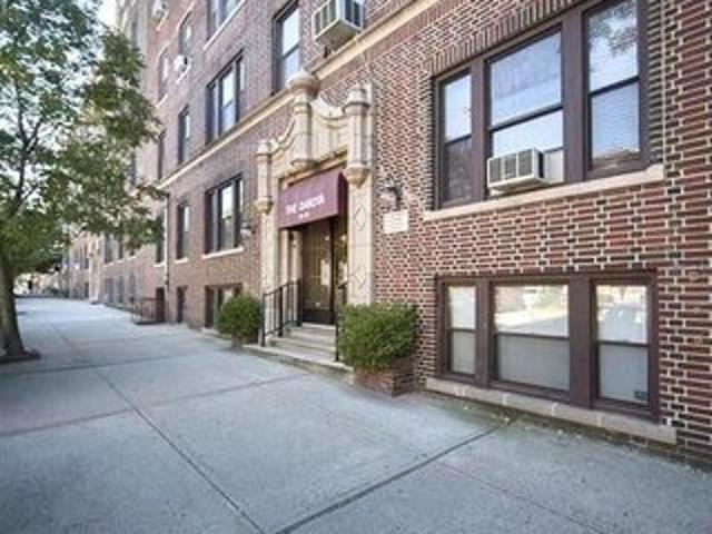 Condo for sale in Hudson, New Jersey