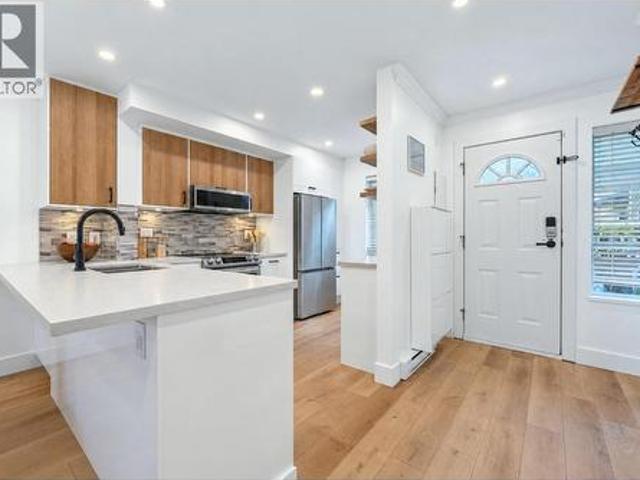 Townhouse for sale in Riley Park, Vancouver