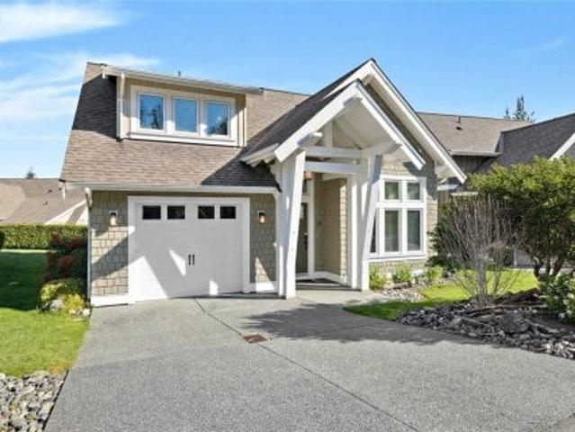 Property for sale in Qualicum Beach, British Columbia