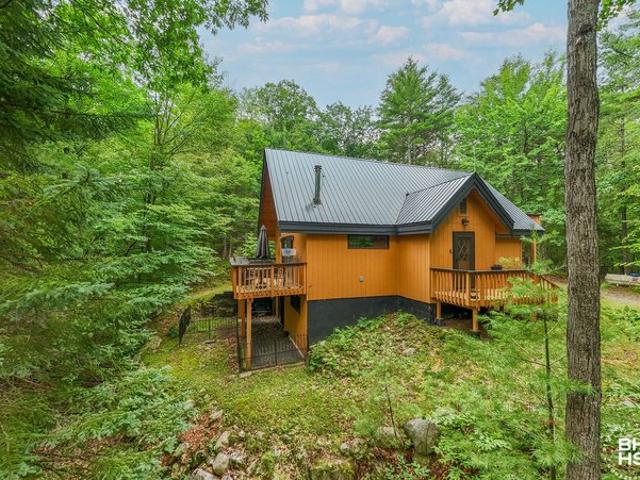 House for sale in Essex, New York