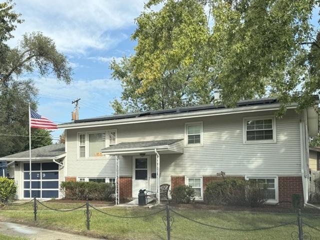 House for sale in Thornton, Illinois