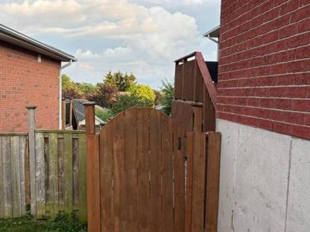 House for rent in Bradford West Gwillimbury, Ontario